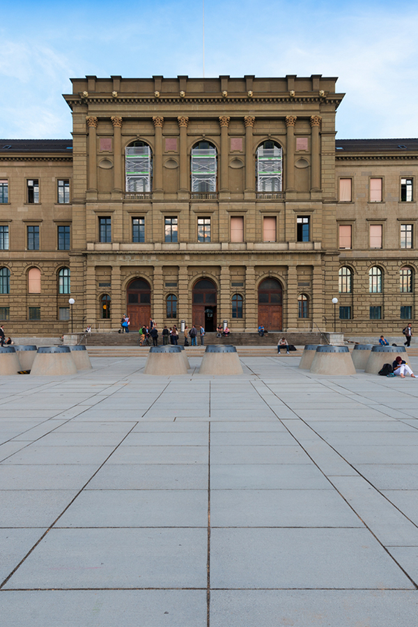 Die ETH Zürich - auf der Polyterrasse wird zwischen 9. Mai und 5. Juni wissenschaftlich gekocht